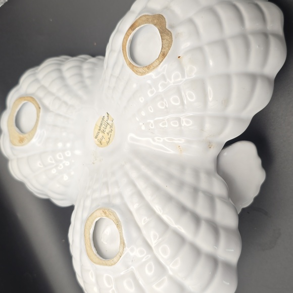 Jay‎ Wilfred porcelain dove & rose clam shell dish - Picture 6 of 8